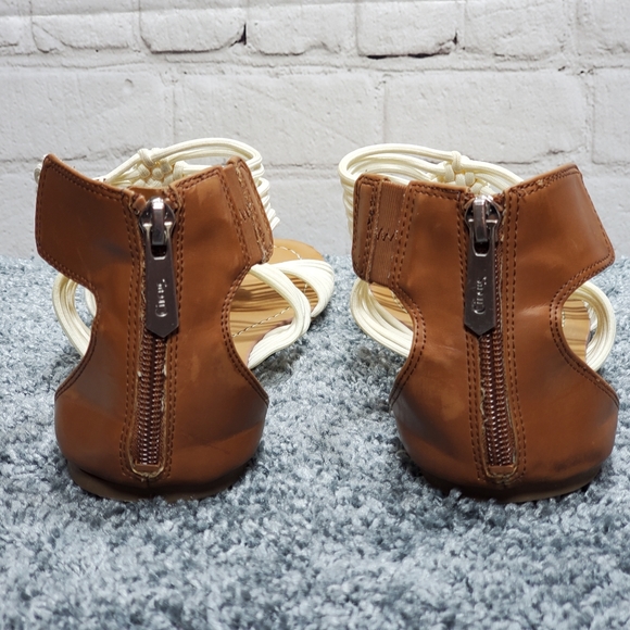 Sam Edelman - Picture 6 of 8